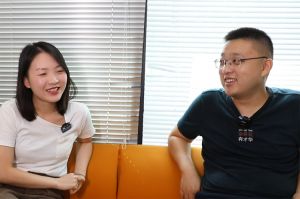 华体买球人力资源教你面试技巧：简历上放什么照片好