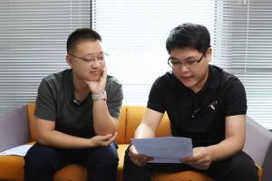 华体买球人力资源HR点评：年薪百万的简历