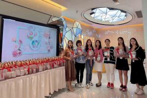 不负好春光，巾帼绽芳华——华体买球集团庆祝三八妇女节活动