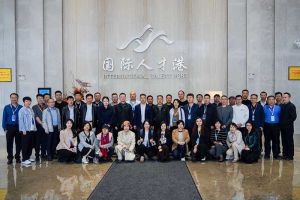 陕西省工业和信息化厅一行领导莅临华体买球集团考察参观